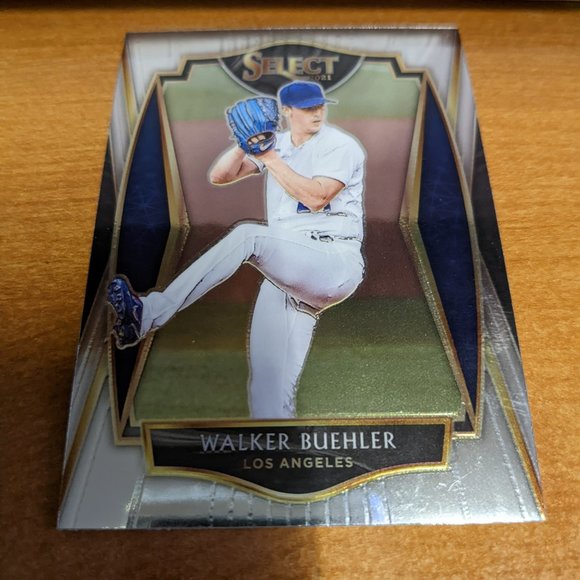 Lot - 2021 Select - Veterans and Rookies + 1 Prizm - Picture 2 of 6